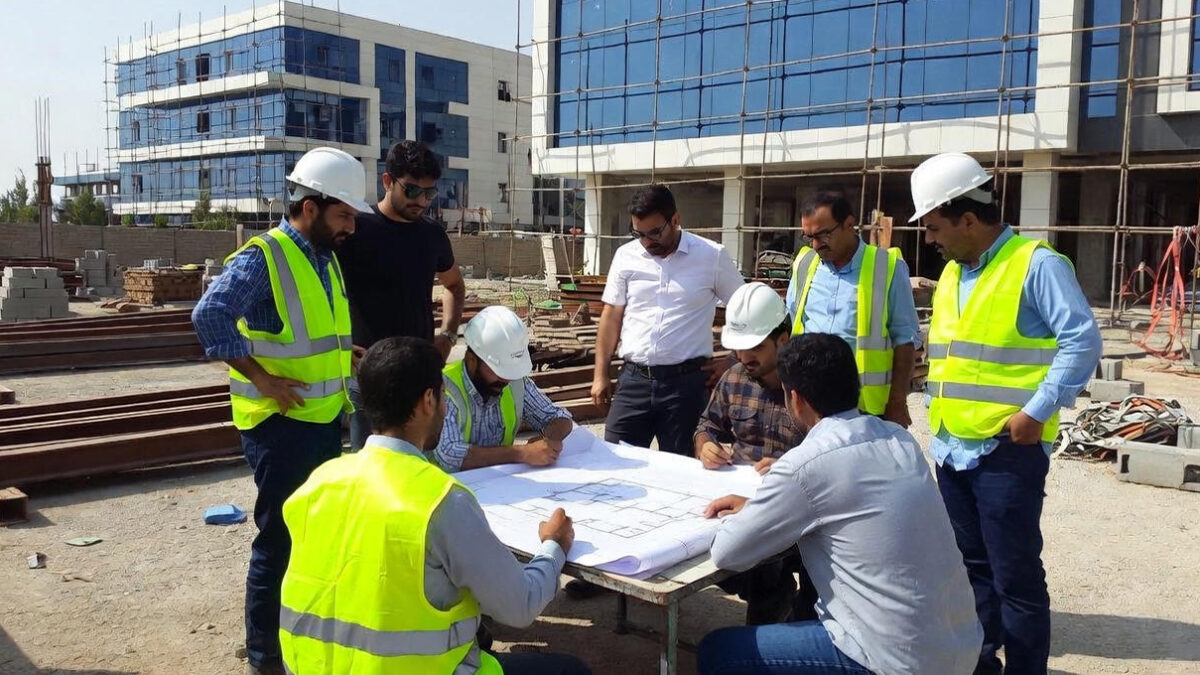 راهنمای جامع نظارت عالیه بر اجرای پروژه‌های عمرانی (ویژه مهندسان و کارفرمایان)